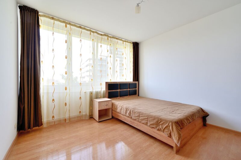 Maresal Averescu nr. 5, Ion Mihalache, Domenii, sector 1