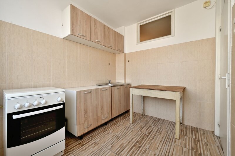 Maresal Averescu nr. 5, Ion Mihalache, Domenii, sector 1