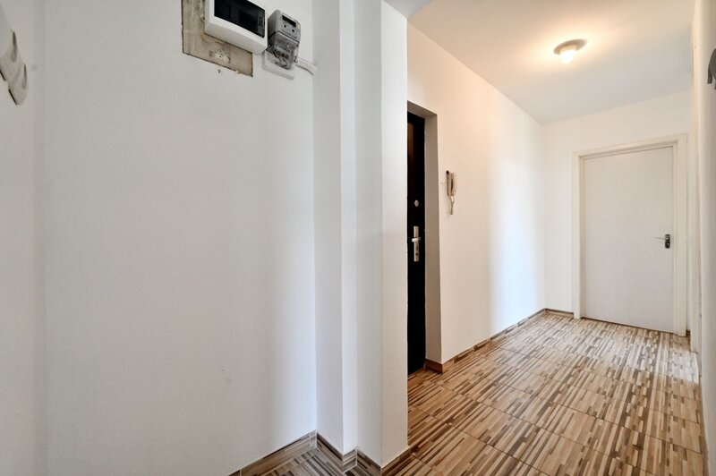 Maresal Averescu nr. 5, Ion Mihalache, Domenii, sector 1